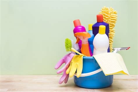 Keep Your Home Fresh with these Homemade Cleaning Products