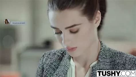 Tushy Lexi Belle ist zurück für ihr intensivstes Anal aller Zeiten