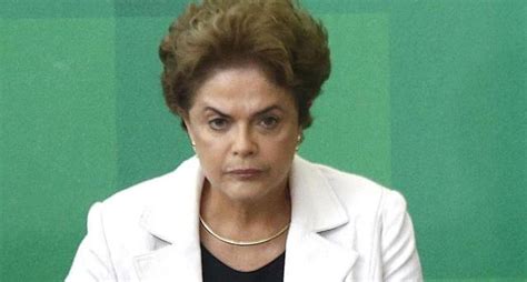 Senado Aprova Impeachment Dilma Perde Mandato E Temer Assume Radio