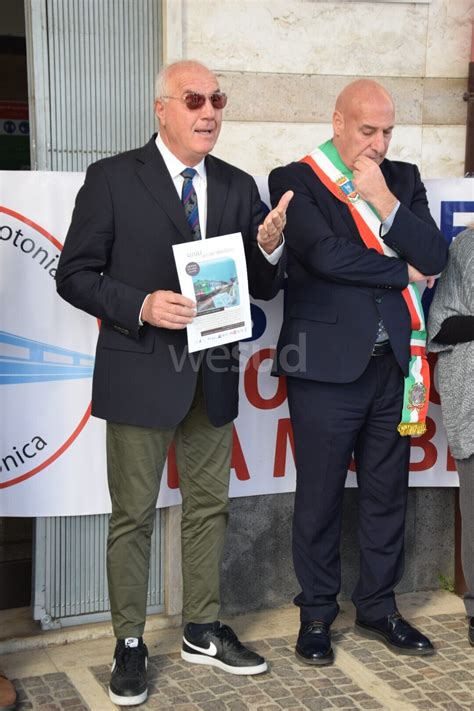 Crotone Trentatr Anni Fa Il Disastro Ferroviario Wesud