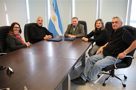 El Inidep Y El Museo Argentino De Ciencias Naturales Bernardino