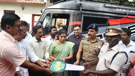 Dgp Flags Off Integrated Mobile Command And Control Vehicle In Vellore