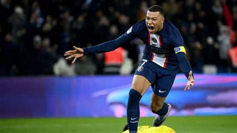 Kylian Mbappe Scripts History Becomes Psgs All Time Top Scorer With