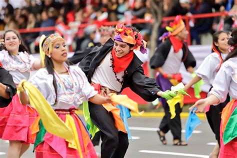 Ministerio Cultura On Twitter Los Carnavales De Arequipa Y De Lamas