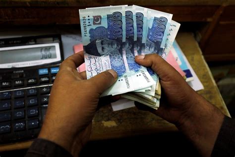 Pakistani Rupee Becomes Worlds Best Currency Of 2021 Daily