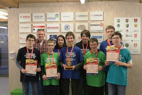 Feuchtwanger Robotik Ag Bei Der First Lego League Erfolgreich