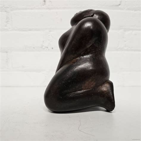 Jan Meefout Bronzen Beeld Van Reclining Nude