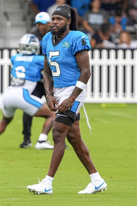 Panthers Not Considering Extension For Diontae Johnson