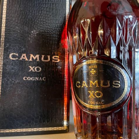 Camus Xo Cognac Long Neck S Vintage W Box Ml Food Drinks