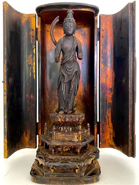 Wonderful Buddhist Butsudan Gilt Wooden Altar With Barnebys