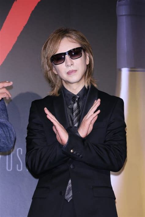 Yoshiki、x Japan新曲をテレビで生歌披露 疑念の歌声の背景に「toshlの影」メンバー間の確執は解消されぬまま｜newsポストセブン Part 2