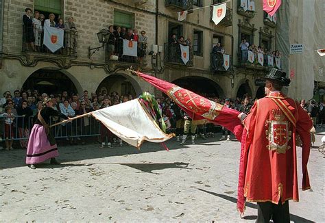 Primer Viernes De Mayo Las Mejores Im Genes De La Gran Fiesta De Jaca