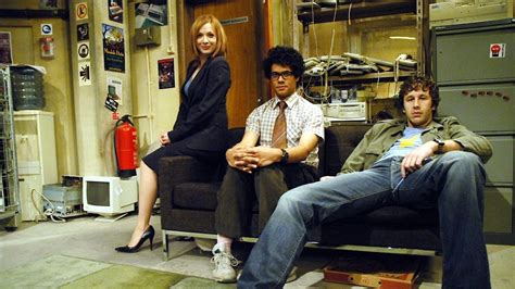 Watch The IT Crowd Streaming Online - Yidio