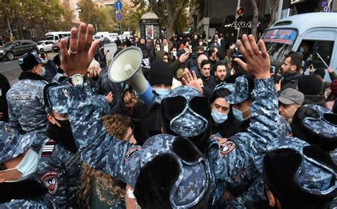 Police In Armenia Detain Six Protesters Report Az