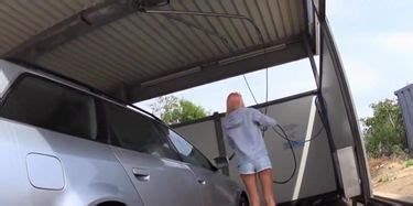 Kundin L Sst Sich In Der Autowaschanlage Ficken Und Besamen Tnaflix Porn Videos