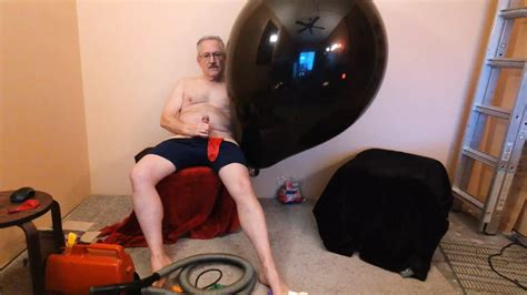 Big Balloon Fun Inflate Jack Pop Cum On Pieces Balloonbanger Gay Porn XHamster