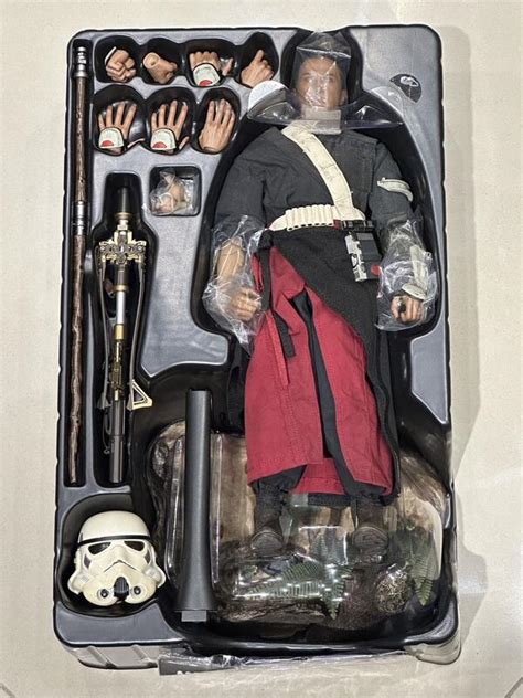 咚咚舖 二手商品 Hot Toys MMS 星際大戰外傳俠盜一號 甄子丹 席魯 英韋 豪華版 露天市集 全台最大的網路購物市集