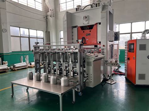 High Output Mitsubishi PLC 13000KG Aluminium Foil Box Making Machine