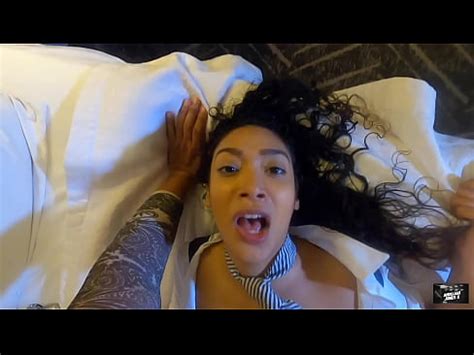Hijastra Traviesa Recibe Creampie Antes De Una Cita Caliente Con Su Novio XVIDEOS