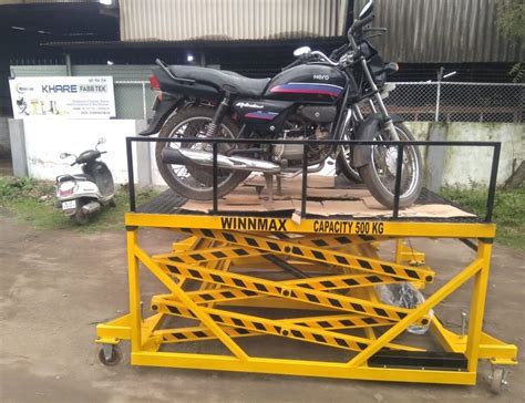 WINNMAX Mild Steel Two Wheeler Loading Unloading Lift Working Height