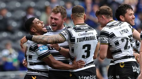 Ex Hull Fc Star Fiji International Makes Championship Move Ahead Of