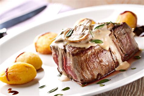 Filete De Res Con Salsa Gloucester SecretosDeCocina