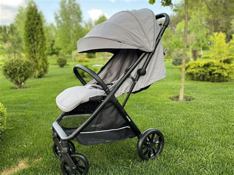 ᐉ Прогулочная коляска Carrello Nero CRL-5514/S Rich Black | Poteshki.com.ua