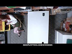 Shoplyfter Redhead Teen Pepper Hart Caught Stealing Persuades Officer With Sex Xxx Mobile