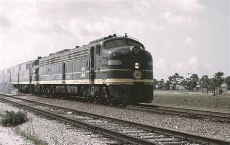 Emd E8 Locomotives Flickr