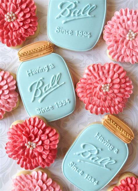 17 Best images about Flower Cookies on Pinterest