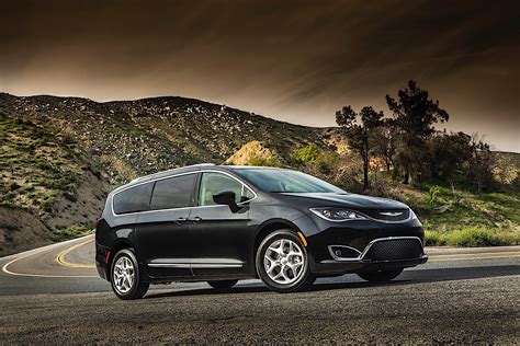 Chrysler Pacifica And Dodge Caravan Get 35th Anniversary Edition