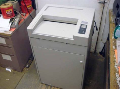 Destroyit 4000 Lvl 3 Industrial Crosscut Paper Shredder