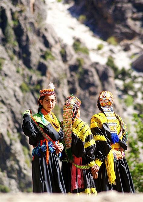 Kalasha beauties with unique cultures and hospitality at Kalash Valley ...