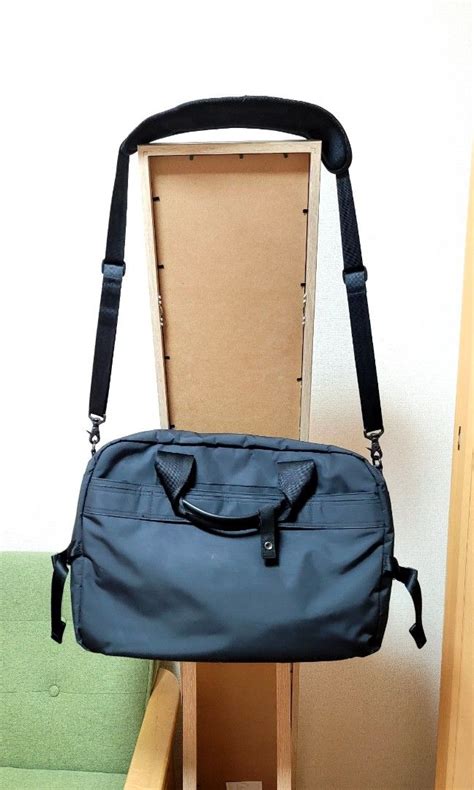 Samsonite Black Messenger Sling Bag On Carousell