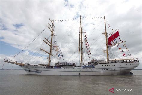 KRI Bima Suci S Shangai Visit Reinforces Indonesia China Naval Ties