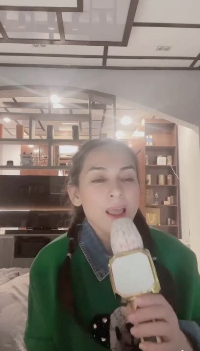 Chia S T Ng Gi L M Ch U Ru T C A Phi Nhung Nh N Show C A H Ng Giang B Ng Hot Tr L I