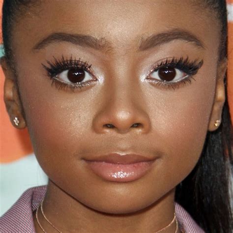 Skai Jackson Makeup: Black Eyeshadow, Brown Eyeshadow, Silver Eyeshadow ...