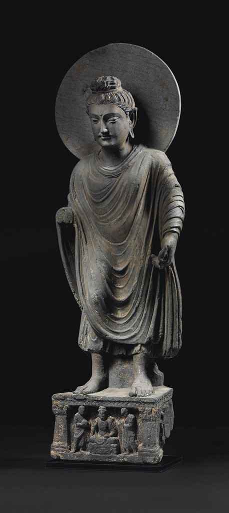 STATUE DE BOUDDHA SHAKYAMUNI EN BRONZE Auctions Price Archive