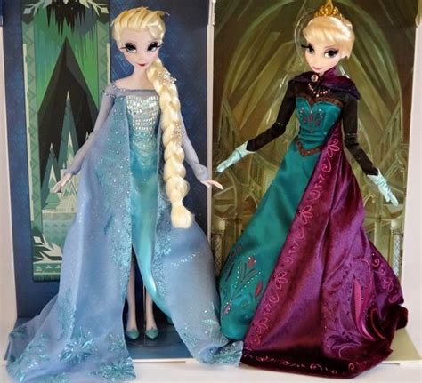 Snow Queen And Coronation Elsa Limited Edition 17 Dolls Side By