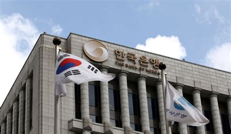 Bank Of Korea Keeps Benchmark Rate At 3 50 Amwal Al Ghad