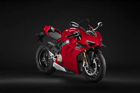 2021 Ducati Panigale V4s Guide • Total Motorcycle