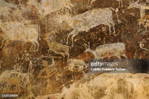 Bhimbetka Cave Paintings Photos and Premium High Res Pictures - Getty Images