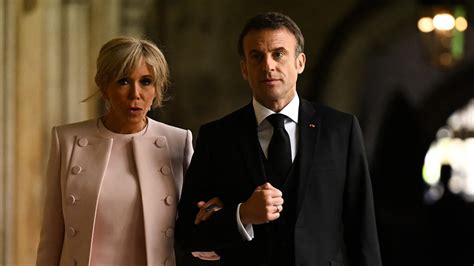 Les Petits Vieux Ladorent Pourquoi Brigitte Macron Est Vue Comme Un