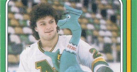 Minnesota Sports Autograph Project: DINO CICCARELLI