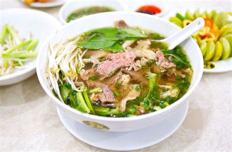 Pho soup | Dinner Recipes | GoodtoKnow