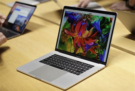 Nueva MacBook Pro Apple Se Reinventa