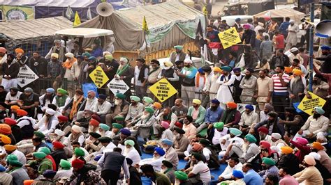 Farmers Protest Union Ministers Meet PM Modi Ahead Of 5th Round Of