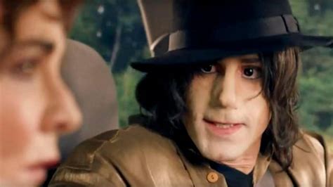 Le Biopic Sur Michael Jackson Se Dévoile Dans Une Bande Annonce Gênante