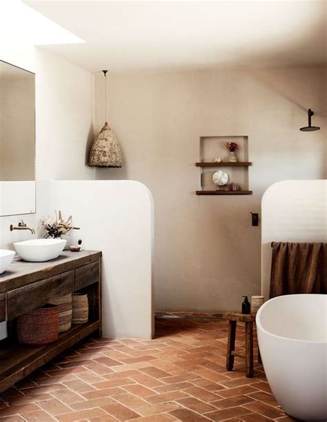 20 Breathtaking Spanish Style Bathrooms