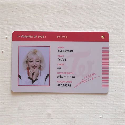 Twice Formula Of Love Jeongyeon Id Card Photocard Hobbies Toys